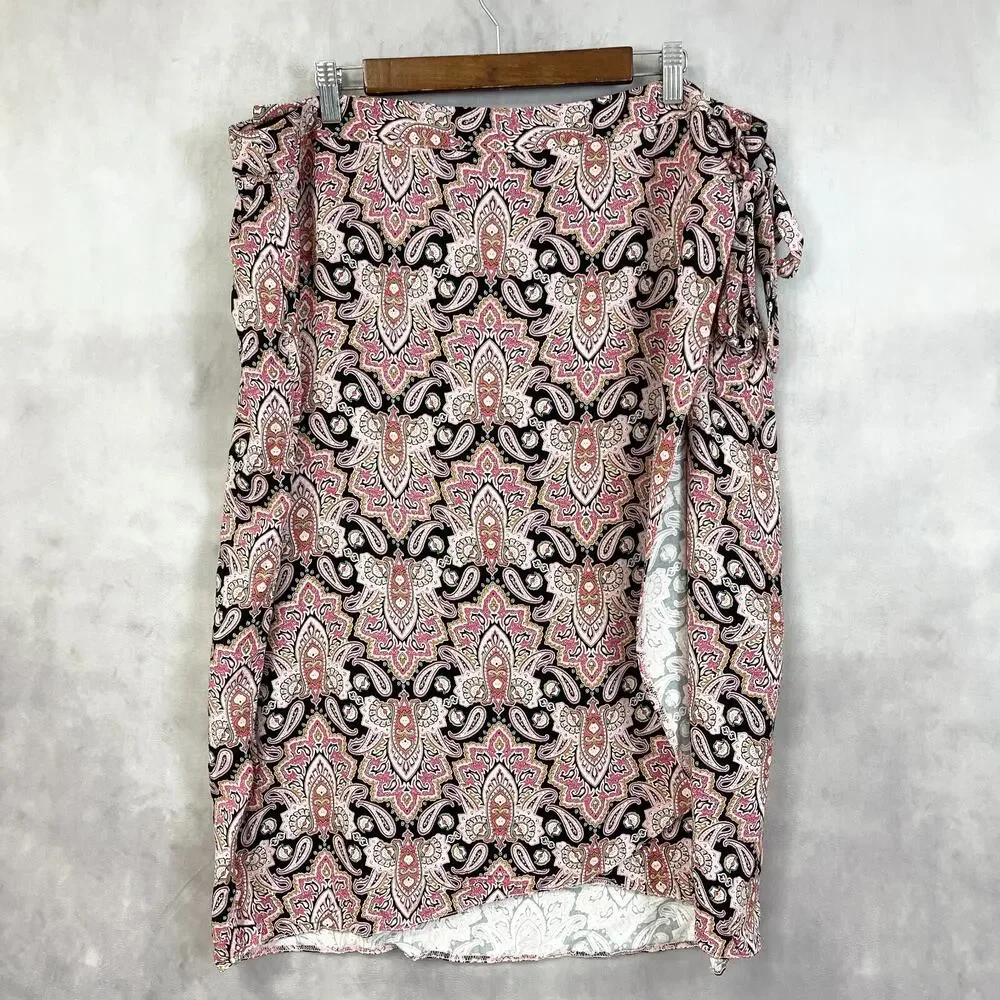 Maurices Womens 18W Wrap Skirt Pink Paisley Coastal Preppy‎ Brunch City Chic